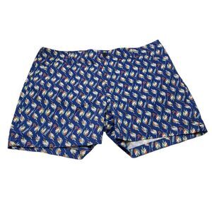 LEE Women's Size 18 Regular Fit Mid Rise, 5" inseam, Leaf Print Navy Blue Shorts